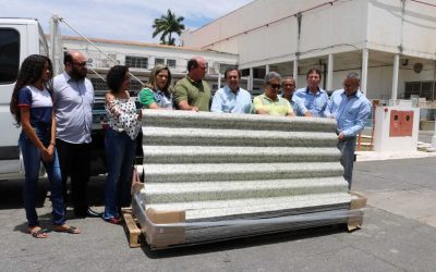 Cooperativa em parceria com a Tetra Pak doam telhas ecológicas para a construção de sala de aula