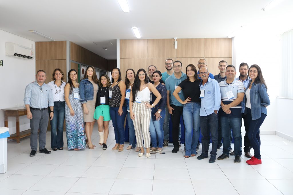 Participantes concluem formacoop em Governador Valadares